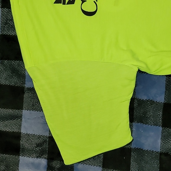 Vintage. Sea Trek. Double collar and sleeves. Royal Caribbean. Single Stitch - Picture 14 of 15